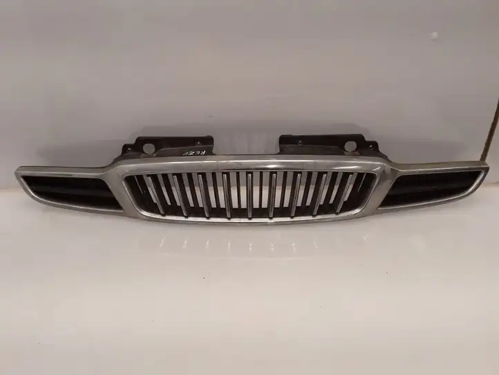 Chevrolet Tacuma (2000 - 2008) 96377693 Верхняя решетка радиатора — фото 1