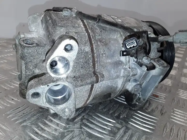 Renault Laguna III (2007 - 2015) Компрессор (насос) кондиционера воздуха — фото 4
