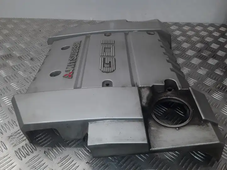 Mitsubishi Space Star (1998 - 2005) MD347865 Крышка двигателя декоративная — фото 2