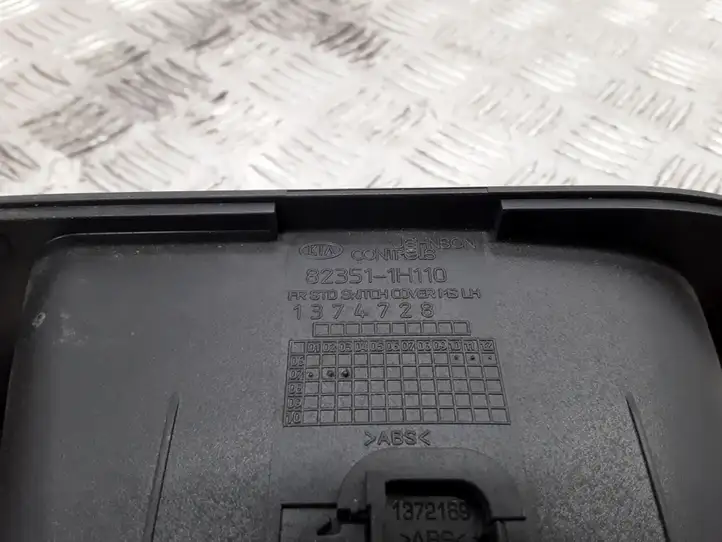 Kia Ceed (2010 - 2012) 823511H110 Кнопка стеклоподъемников — фото 8