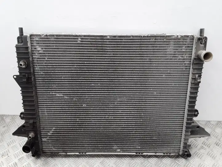 Land Rover Discovery 3 - LR3 (2004 - 2009) 7H228T000BA Радиатор охлаждающей жидкости двигателя — фото 4