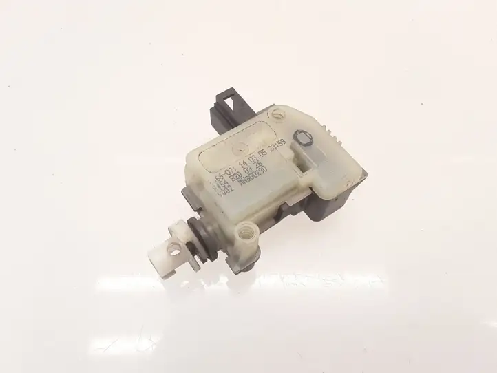Smart ForTwo I (2000 - 2007) A4548200326 Замок крышки топливного бака — фото 1