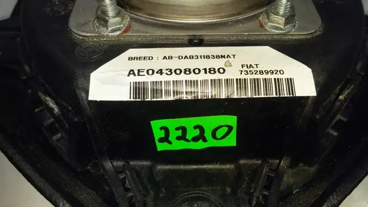 Alfa Romeo 147 (2004 - 2010) 735289920 Подушка безопасности руля — фото 2