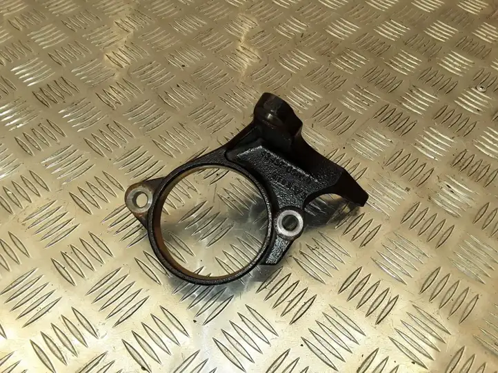 Toyota Auris E180 (2012 - 2018) 4345705050 Кронштейн подвесного подшипника — фото 2