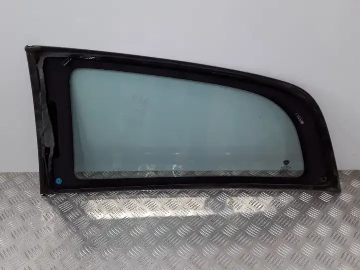 Lancia Ypsilon (2006 - 2011) 43R001583 Заднее боковое стекло — фото 2