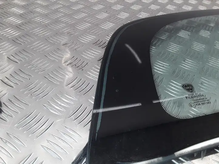 Lancia Ypsilon (2006 - 2011) 43R001583 Заднее боковое стекло — фото 5