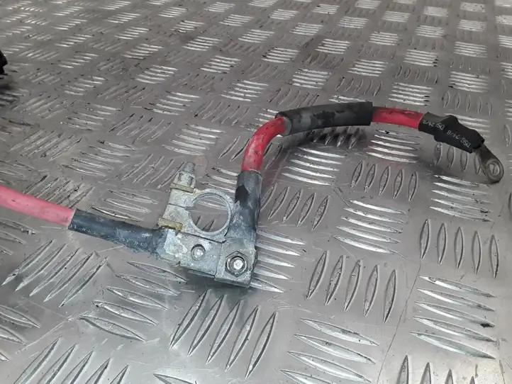 Lancia Ypsilon (2006 - 2011) 51748219 Плюсовой провод аккумулятора — фото 3