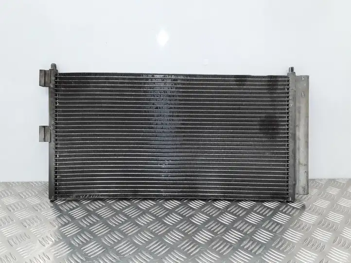 Lancia Ypsilon (2006 - 2011) Радиатор кондиционера — фото 1