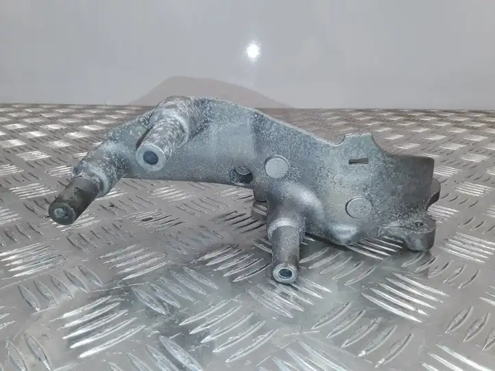 Porsche Cayenne (9PA) (2002 - 2010) 7L5131081 Кронштейн двигателя — фото 2