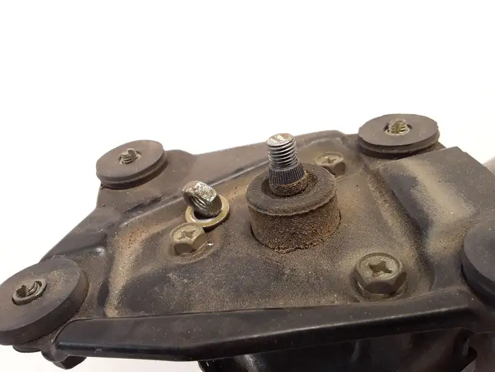 Suzuki Ignis (2000 - 2003) 0590508582 Двигатель стеклоочистителей — фото 5