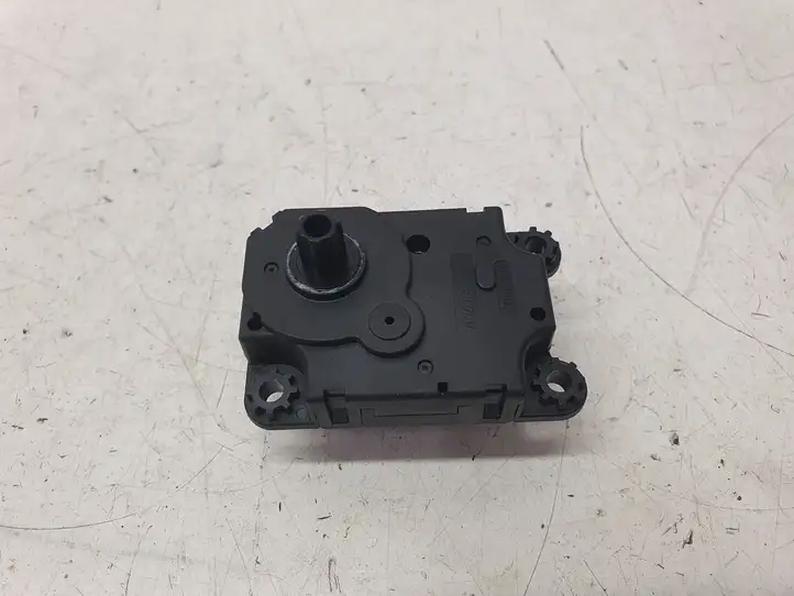 Opel Astra K (2015 - 2020) DA646001 Двигатель задвижки потока воздуха — фото 3
