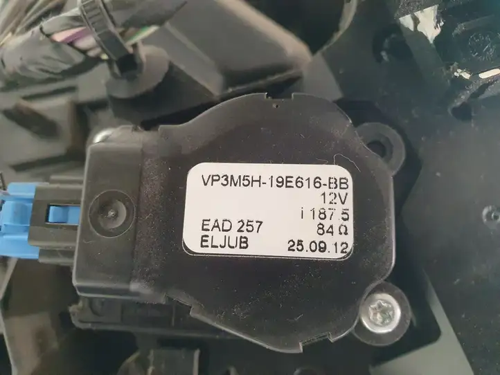 Ford Focus (2011 - 2015) AV6N18456CA Комплект системы вентиляции салона — фото 9