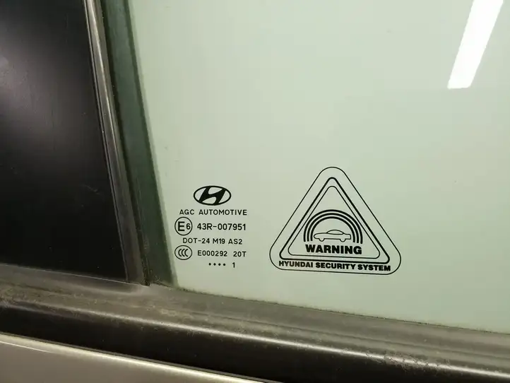 Hyundai ix35 (2009 - 2013) Дверь — фото 8