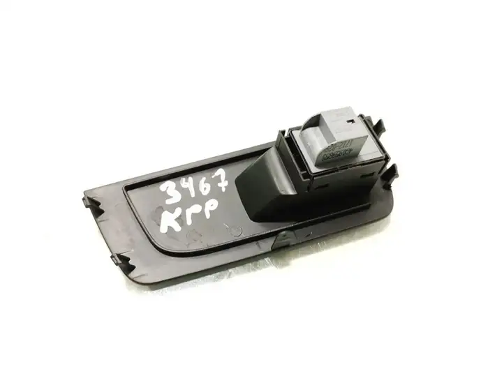 Audi A1 (2010 - 2014) 8X2959521 Кнопка стеклоподъемников — фото 3