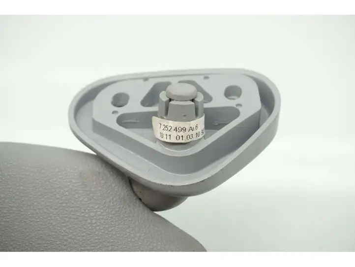 BMW 1 E82 E88 (2007 - 2014) 7252499 Солнцезащитный козырек — фото 4