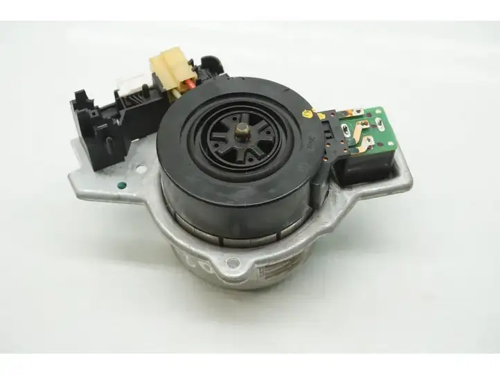 Ford Fiesta (2009 - 2012) A0013803 Электродвигатель регулировки рулевой колонки — фото 2