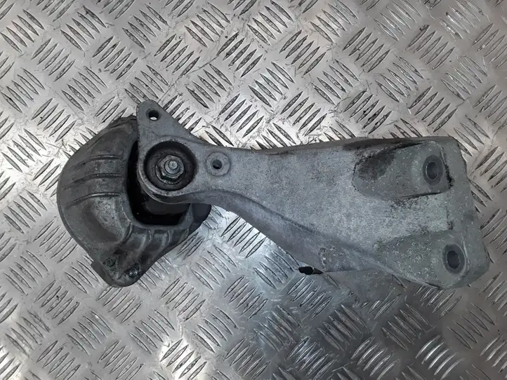 BMW 1 E81 E87 (2004 - 2011) 6781916 Кронштейн двигателя — фото 3
