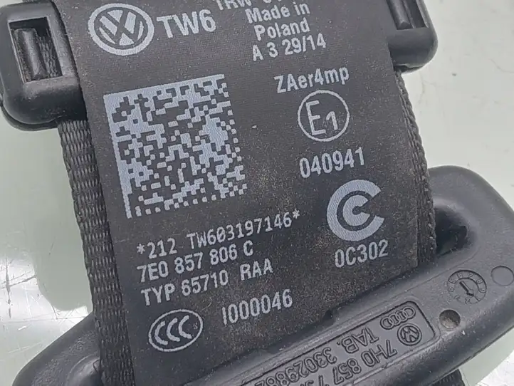 Volkswagen Transporter - Caravelle T5 (2009 - 2015) 7E0857806C Передний ремень безопасности — фото 4