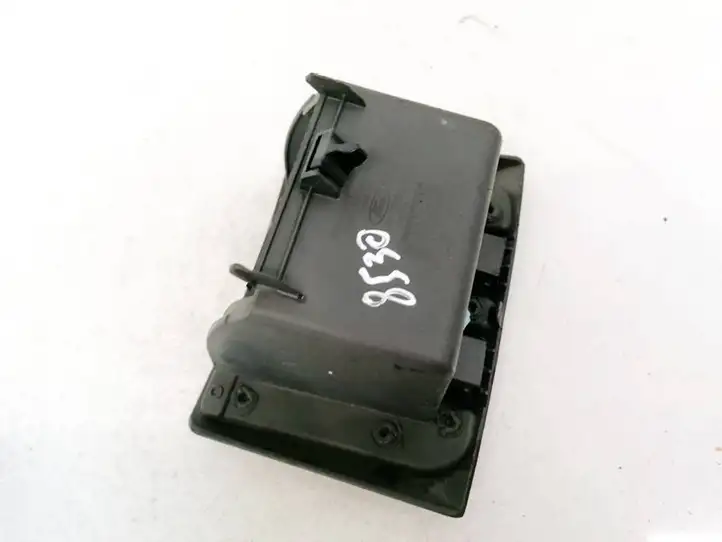 Ford Focus (1998 - 2004) 4M5XA044H61C Вещевой ящик — фото 2