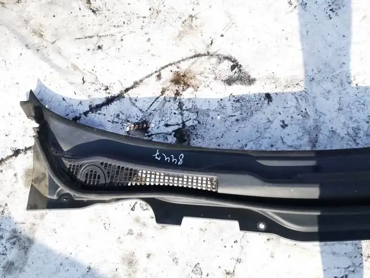 Volvo V50 (2004 - 2008) 30745377 Жабо стеклоочистителей — фото 2