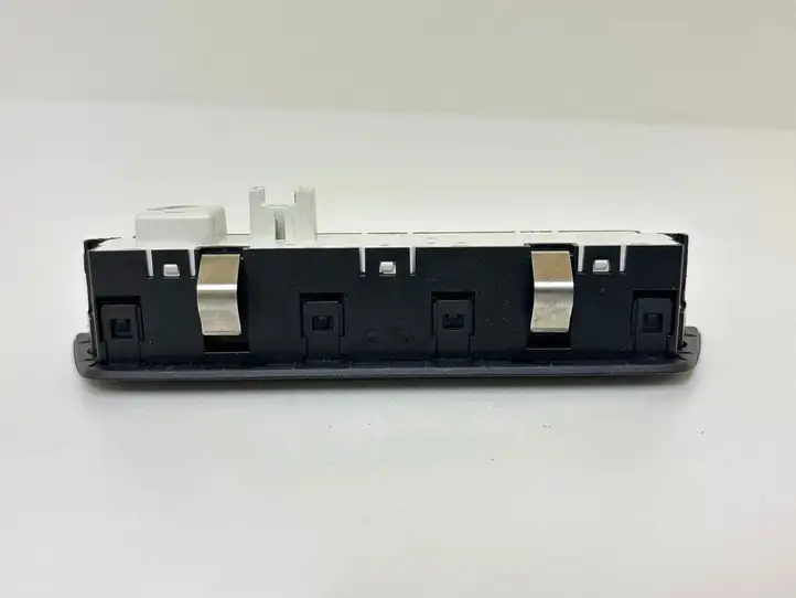 BMW 7 F01 (2008 - 2016) 9206496 Другие включатели / ручки/ переключатели — фото 5