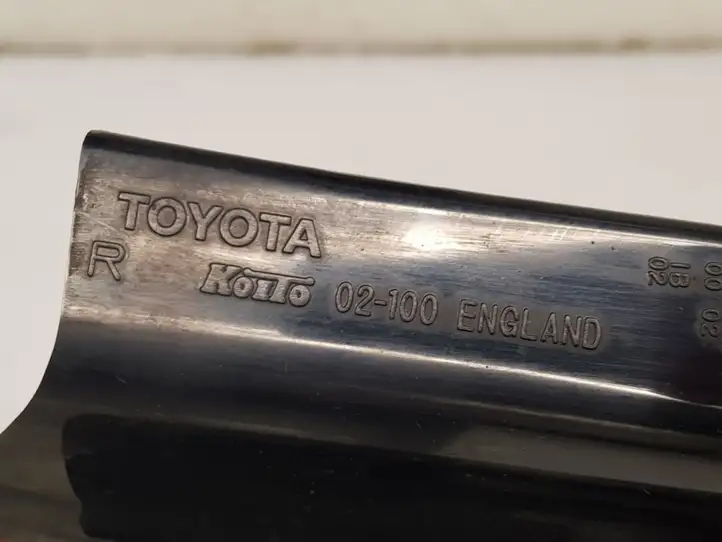 Toyota Corolla E120 E130 (2000 - 2004) 8155002300 Задний фонарь в кузове — фото 5