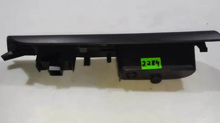 Toyota Corolla E120 E130 (2000 - 2004) 54035105 Кнопка стеклоподъемников — фото 2