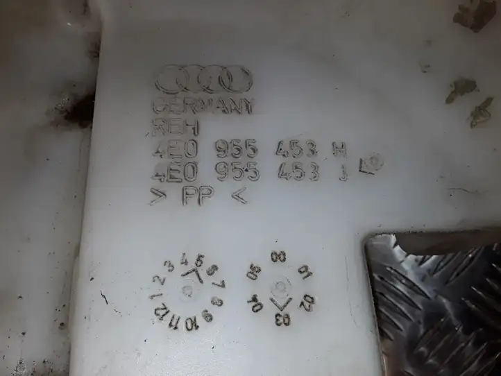 Audi A8 S8 D3 4E (2002 - 2005) 4E0955453H Бачок омывателя стекла — фото 6