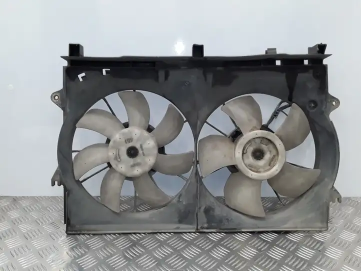 Toyota Corolla E120 E130 (2000 - 2004) 1680003550 Комплект вентиляторов системы охлаждения — фото 1
