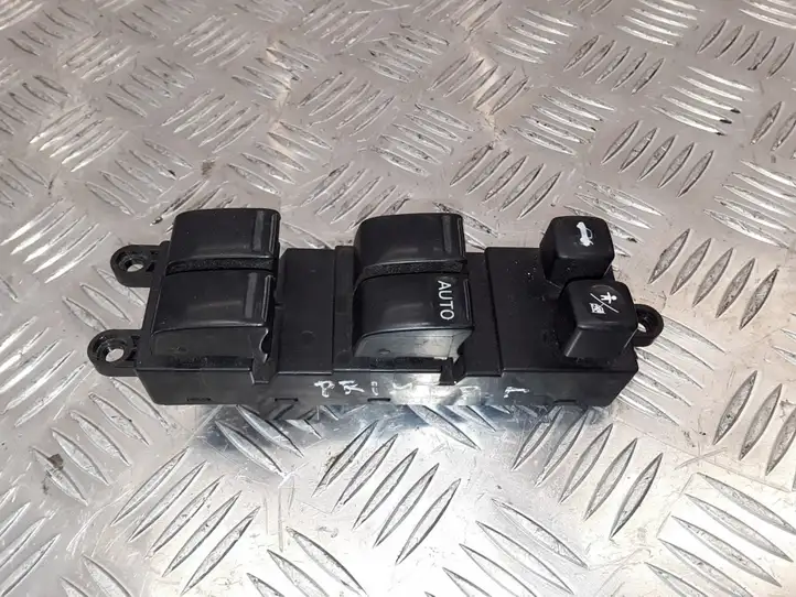 Nissan Primera (2001 - 2008) 25401AV660 Блок кнопок стеклоподъемников — фото 1