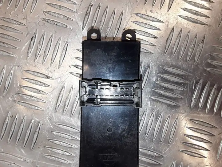Nissan Primera (2001 - 2008) 25401AV660 Блок кнопок стеклоподъемников — фото 5