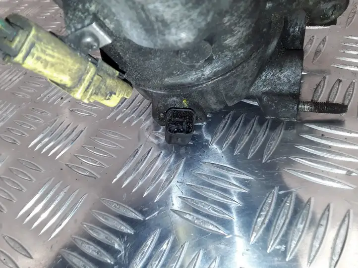 Citroen C4 (2004 - 2008) 9651910980 Компрессор (насос) кондиционера воздуха — фото 8