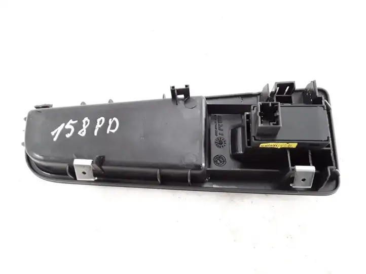 Fiat Bravo (2007 - 2014) 735434459 Блок кнопок стеклоподъемников — фото 2