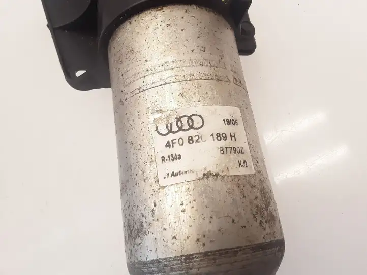 Audi A6 S6 C6 4F (2004 - 2008) 4F0820189H Осушитель кондиционера — фото 5