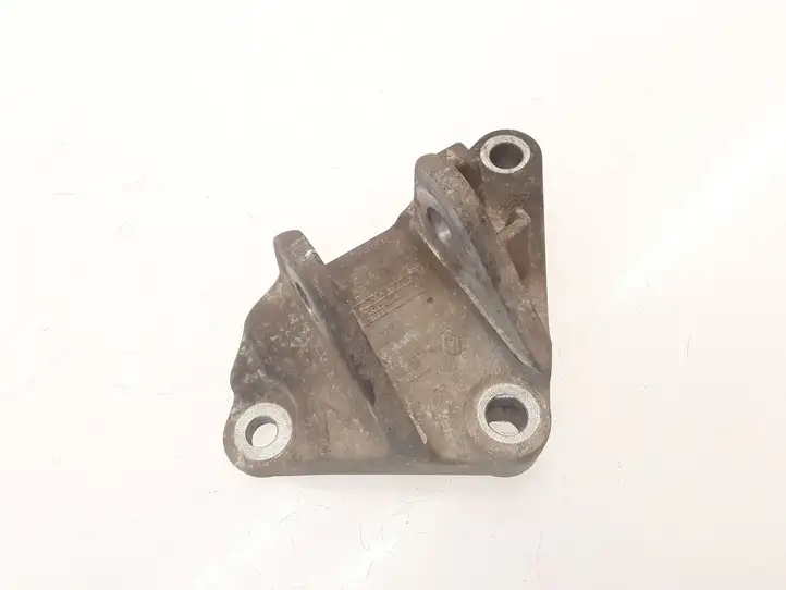 Renault Laguna III (2007 - 2015) 113320005R Кронштейн подвесного подшипника — фото 1