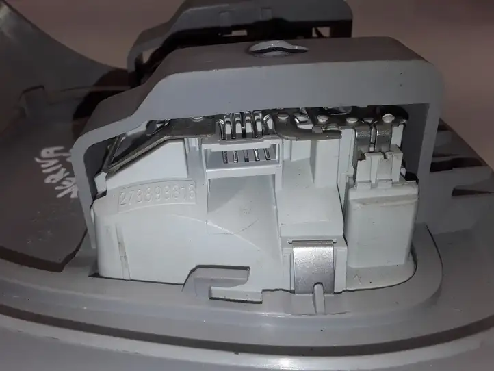 Opel Meriva A (2006 - 2010) 13169298 Задняя подсветка — фото 6