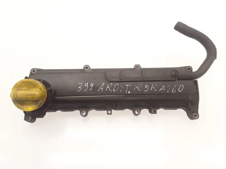 Nissan Almera N16 (2000 - 2010) 8200251101 Крышка головки блока цилиндров — фото 1