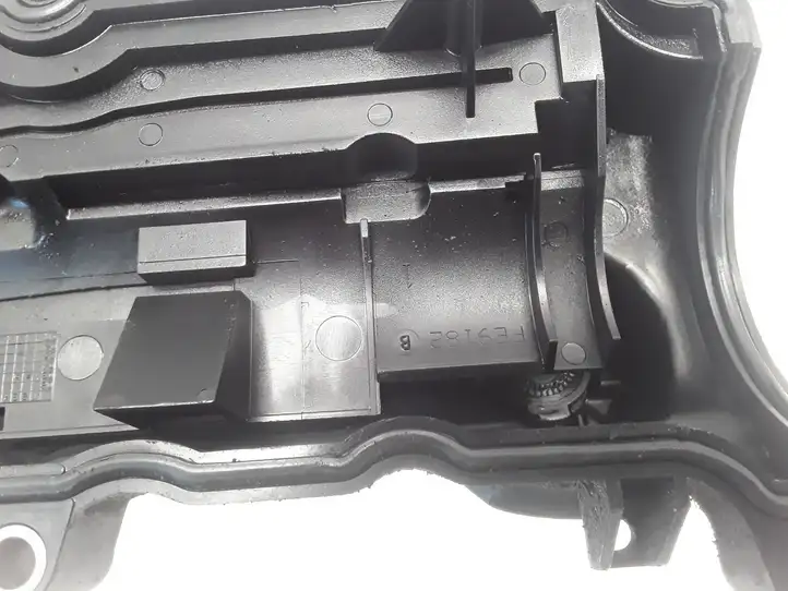 Nissan Almera N16 (2000 - 2010) 8200251101 Крышка головки блока цилиндров — фото 6