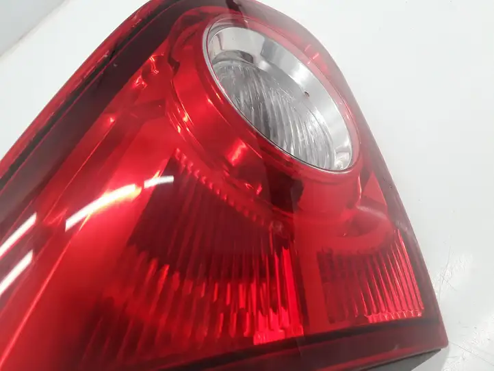 Nissan Qashqai (2006 - 2010) 26555JD800 Задний фонарь в крышке багажника — фото 5