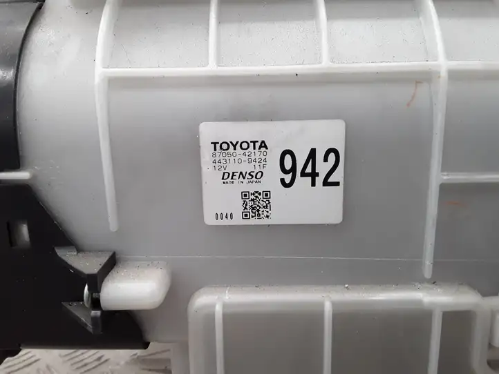 Toyota RAV 4 (XA20) (2000 - 2005) 8705042170 Комплект системы вентиляции салона — фото 9