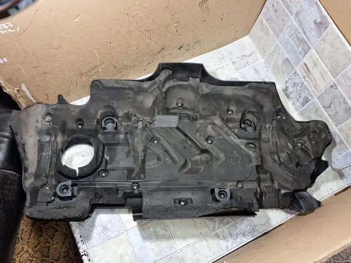 Volvo S60 (2000 - 2004) 08653495 Крышка двигателя декоративная — фото 3