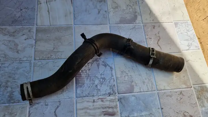 Ford B-MAX (2012 - 2018) C1B18B274AE Шланги системы охлаждения — фото 2