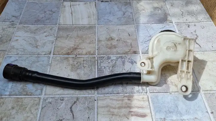 Ford B-MAX (2012 - 2018) 8V512K478AF Бачок тормозной жидкости — фото 6
