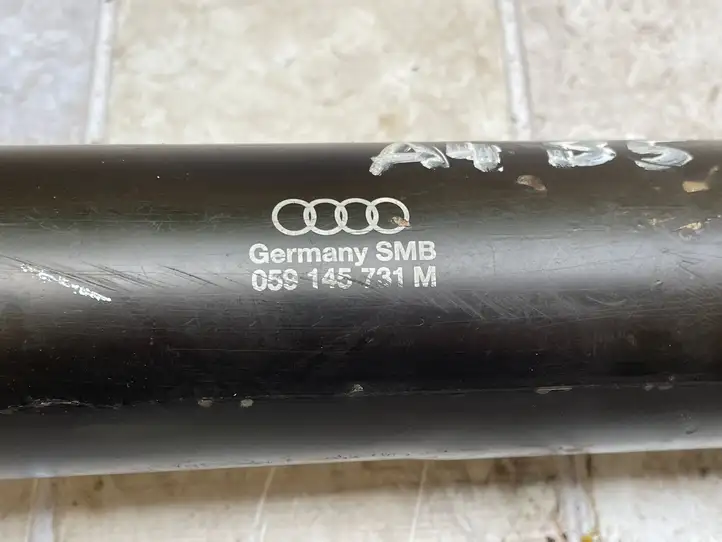 Audi A4 S4 B5 8D (1999 - 2001) 059145731M Трубки интеркулера / Шланги интеркулера — фото 2