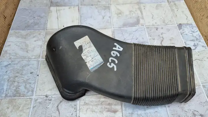 Audi A6 S6 C5 4B (1997 - 2001) 8D0129617E Детали воздухозаборника — фото 4