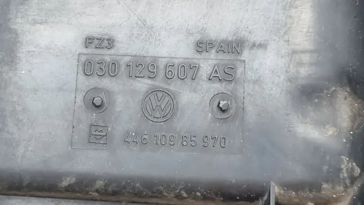 Volkswagen Polo III 6N 6N2 6NF (1994 - 2001) 030129607AS Крышка двигателя декоративная — фото 2
