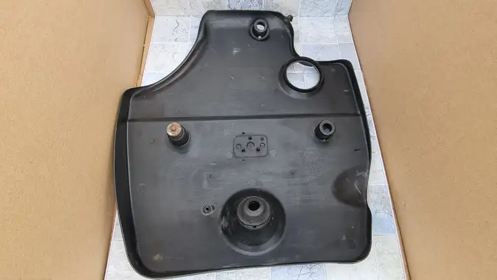 Volkswagen Golf IV (1998 - 2005) 038103925 Крышка двигателя декоративная — фото 3