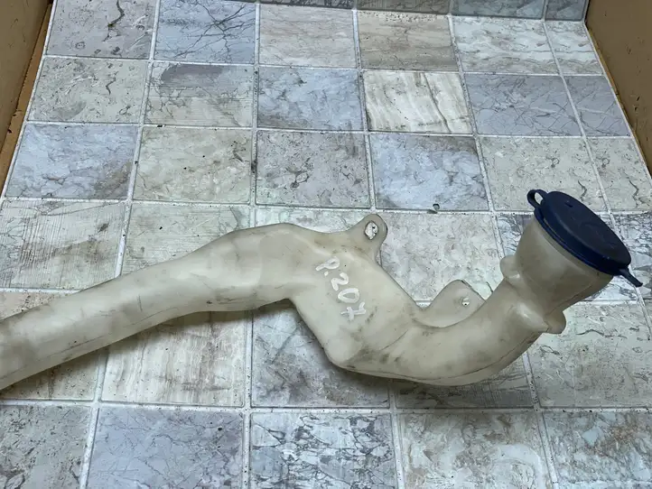 Peugeot 207 CC (2007 - 2014) Бачок омывателя стекла — фото 2