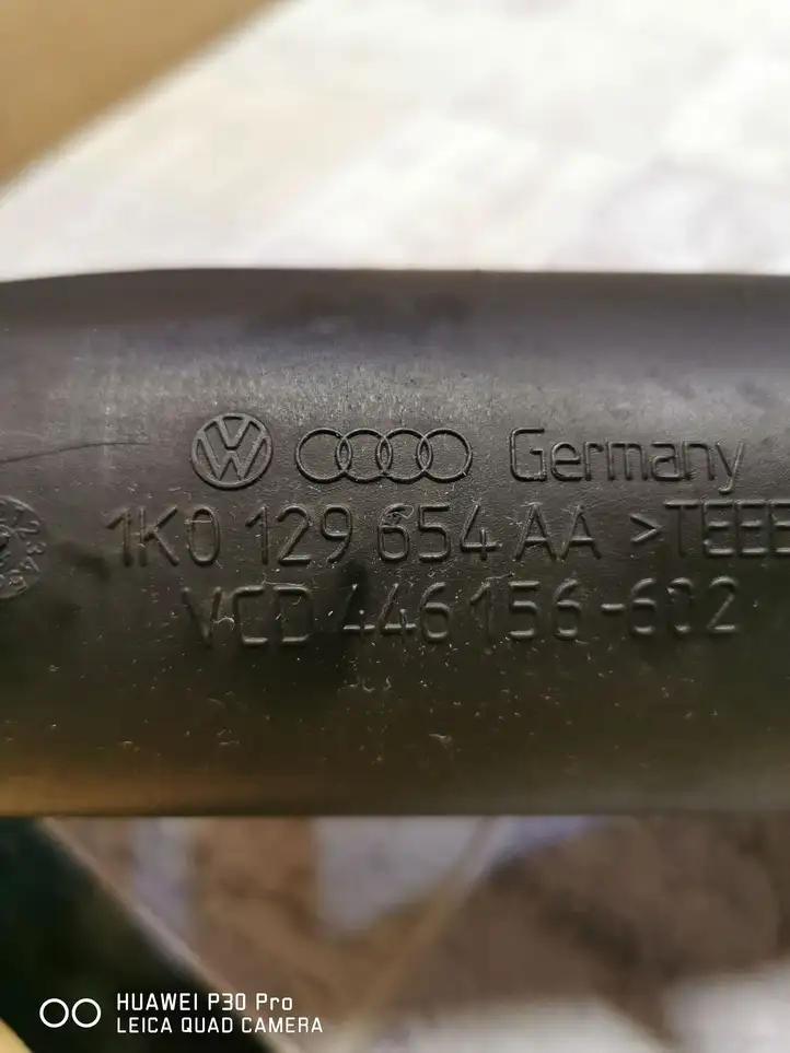 Audi A3/S3 8P (2004 - 2008) 1K0129654AA Трубки интеркулера / Шланги интеркулера — фото 3
