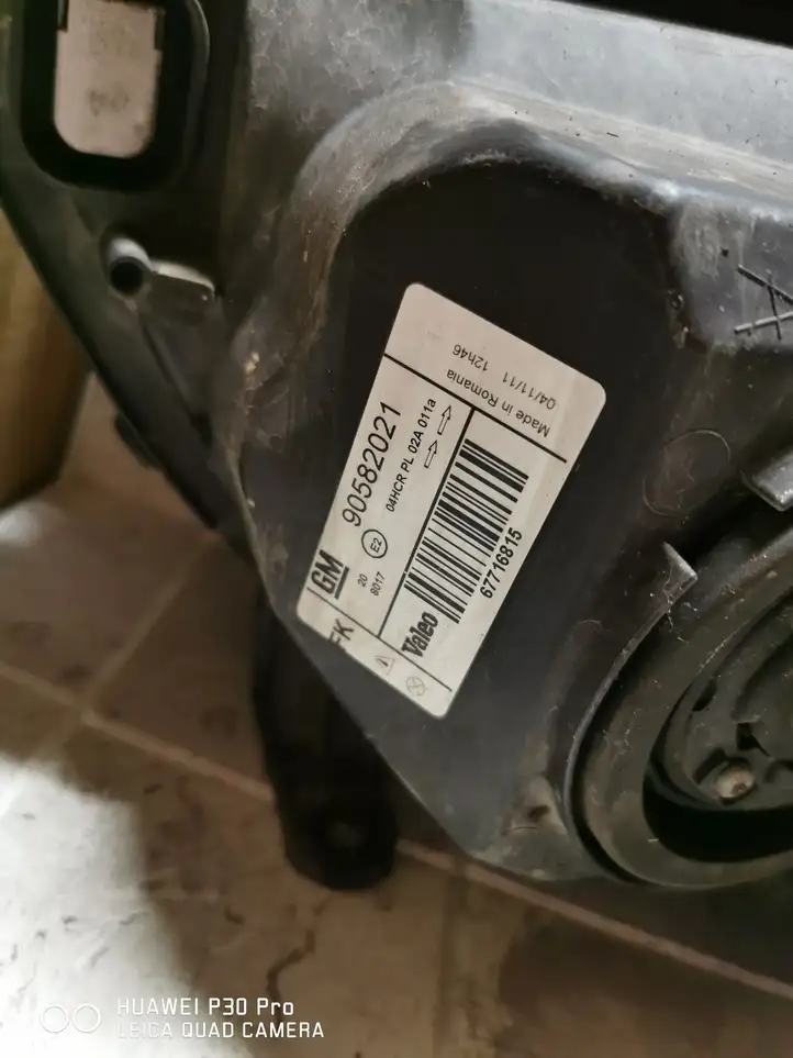 Opel Zafira A (1999 - 2003) 90582021 Передняя фара — фото 4